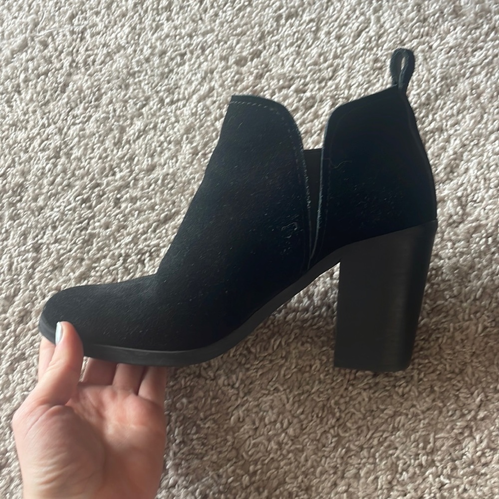 Dolce Vita Black Suede Booties